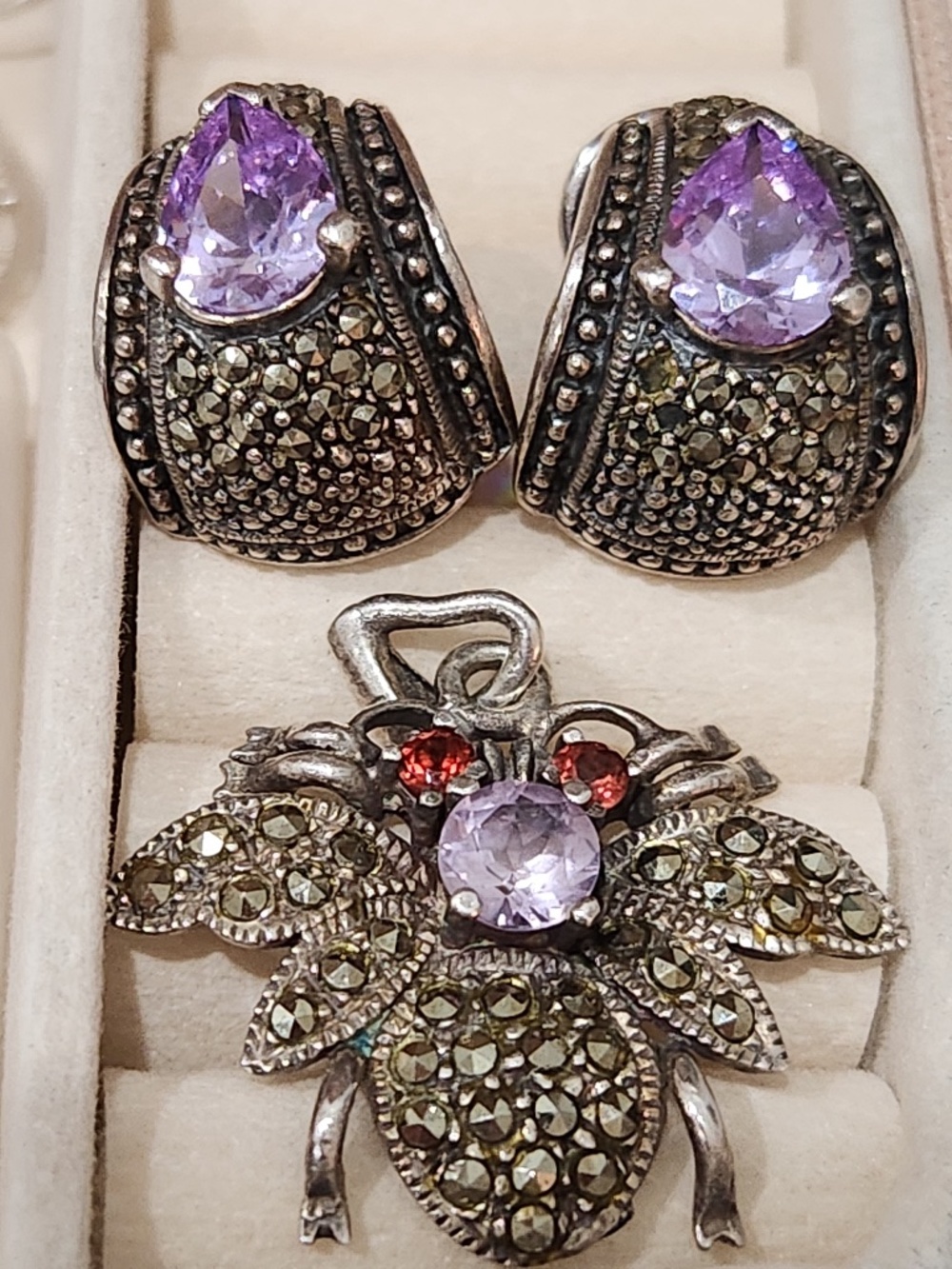 Marcasite Set 925 Silver Earrings Silver Tone Butterfly Pendant Purple Crystals